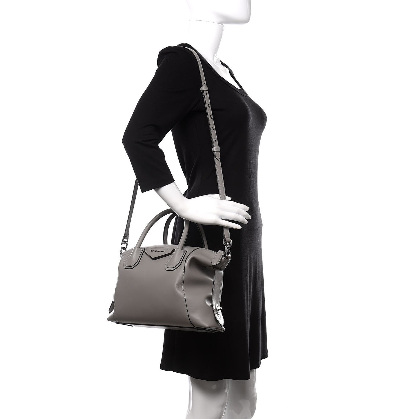 Calfskin Small Soft Antigona Pearl Grey