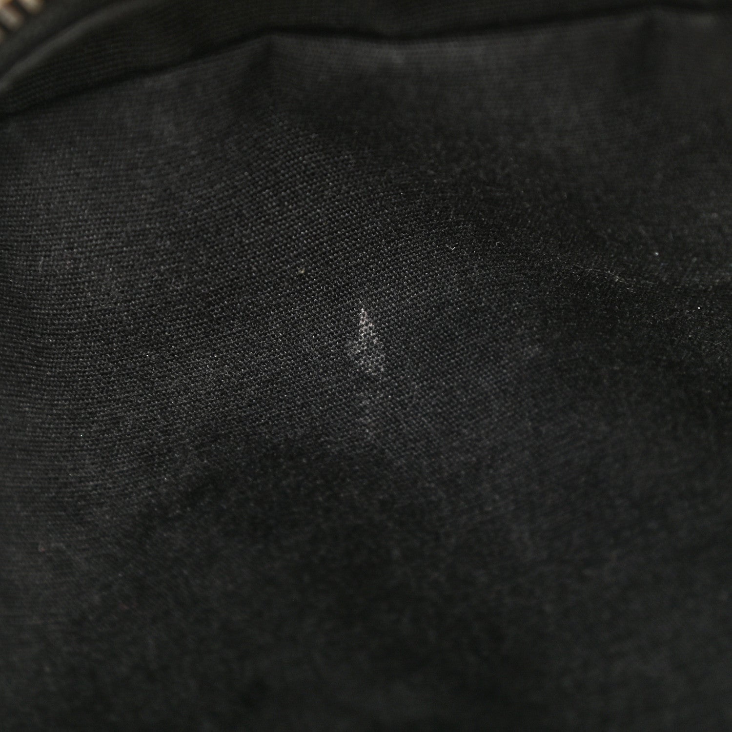 Louis Vuitton Epi Bowling Montaigne GM Black 14 of 32