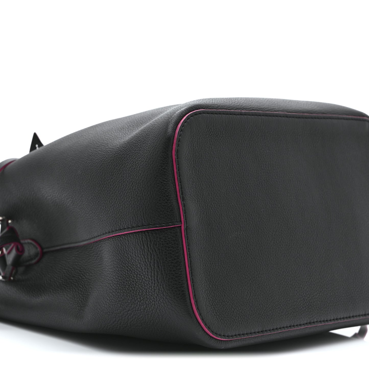 Calfskin Lockme Bucket Black