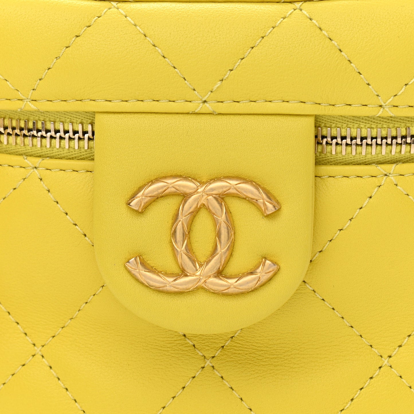 Calfskin Quilted Small Vanity Case With Chain Yellow
