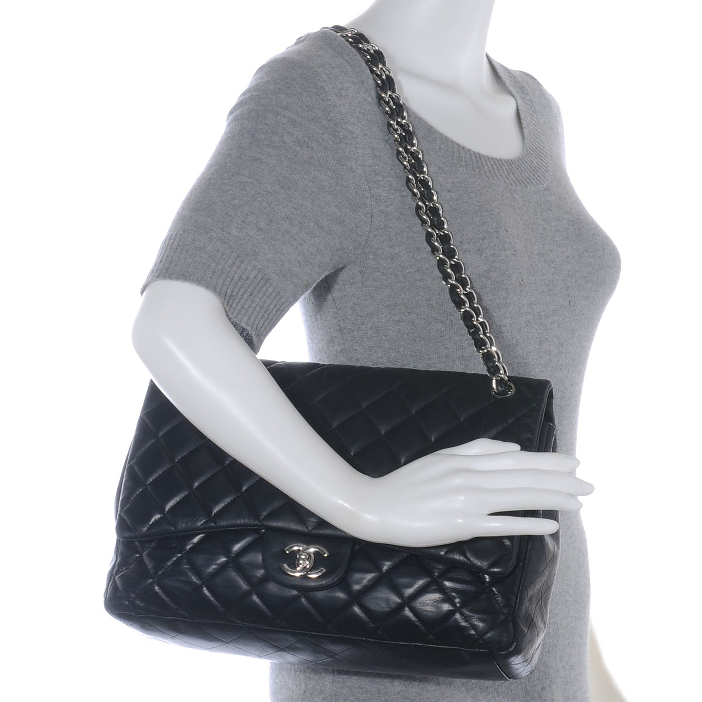 Lambskin Maxi Single Flap Black