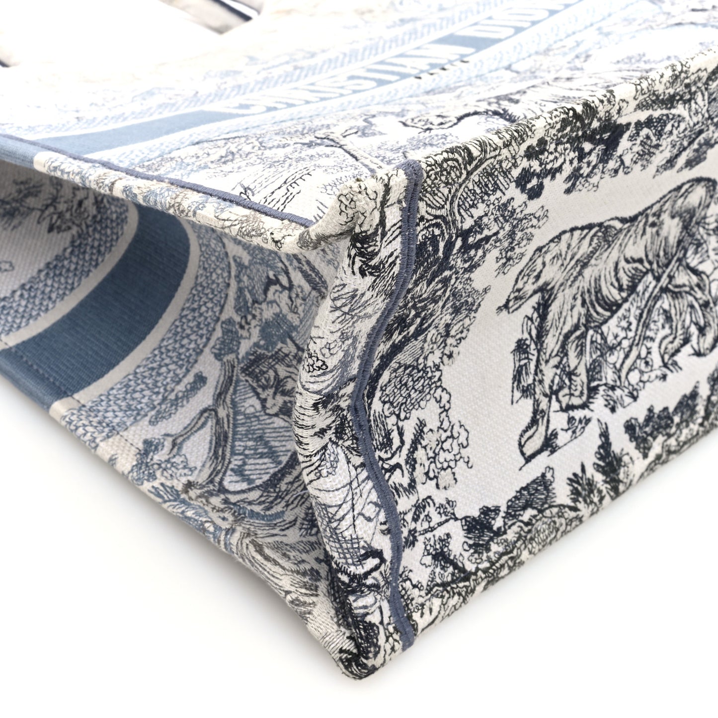 Gradient Canvas Embroidered Large Dioriviera Toile De Jouy Book Tote Blue