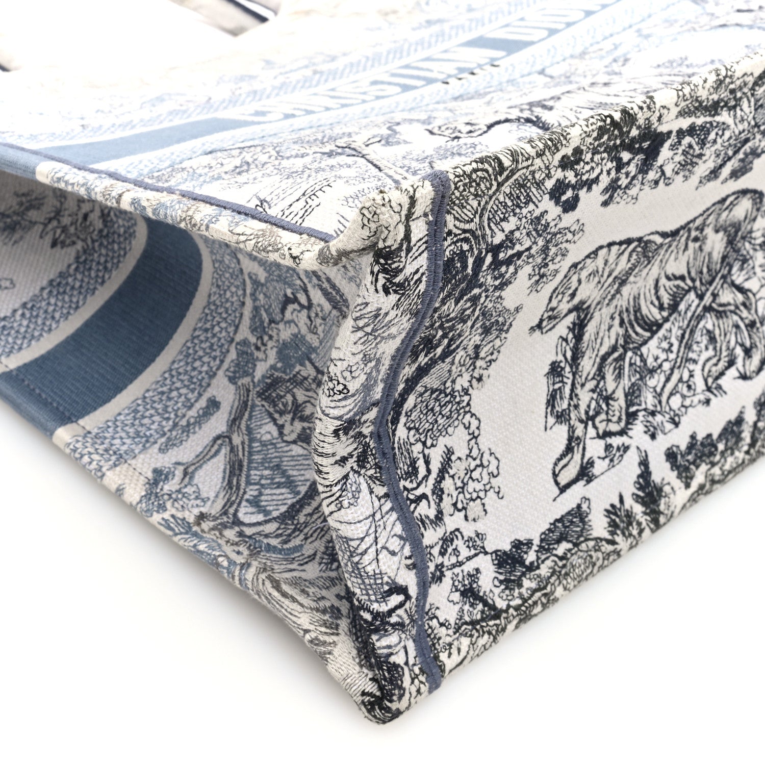Christian Dior Gradient Canvas Embroidered Large Dioriviera Toile De Jouy Book Tote Blue 9 of 12