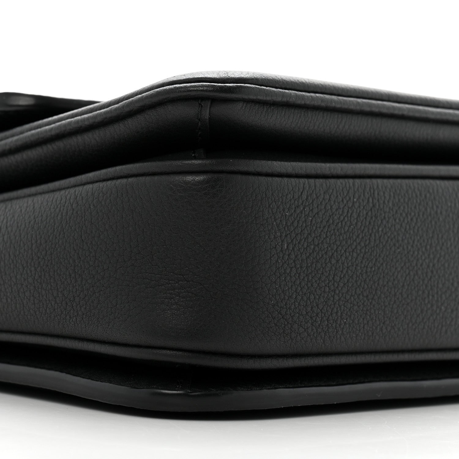Louis Vuitton Grained Calfskin Lockme Oxford Black 7 of 11
