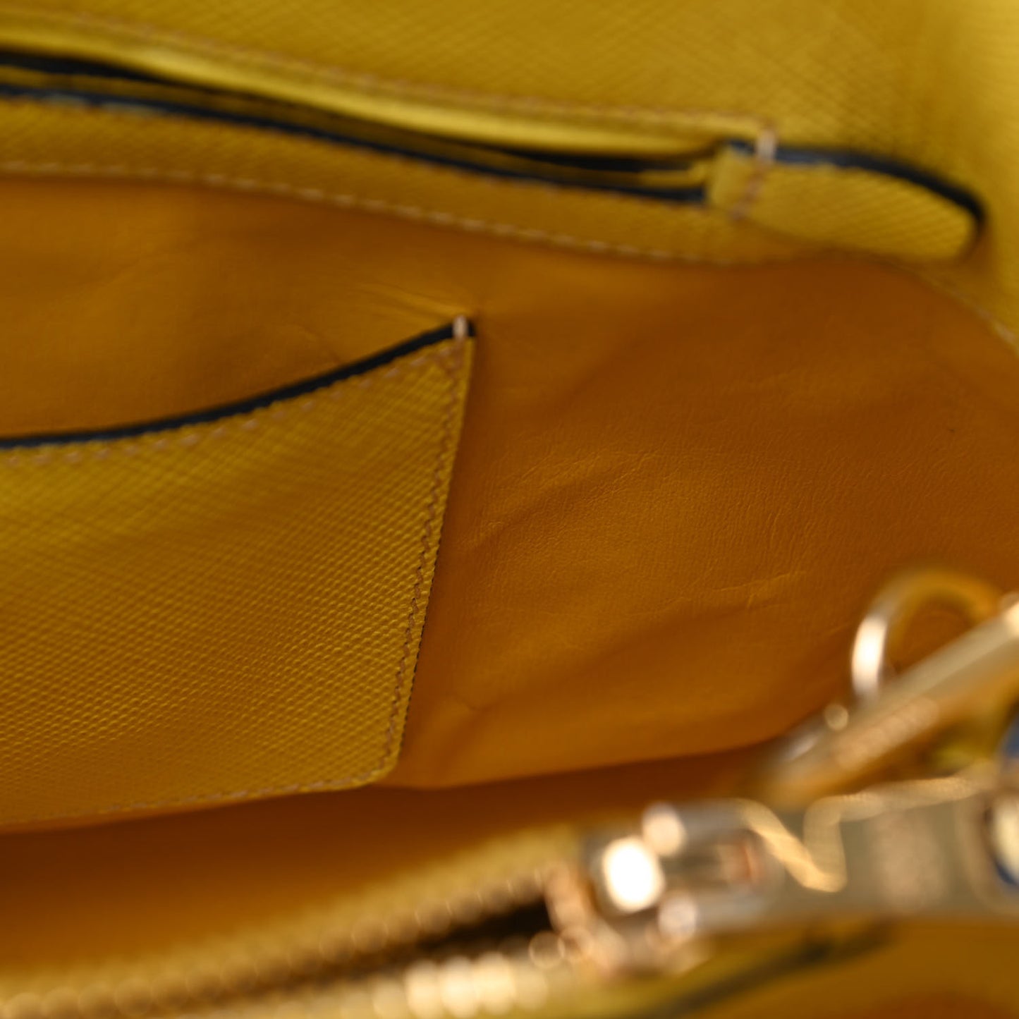 Saffiano Cuir Tote Girasole