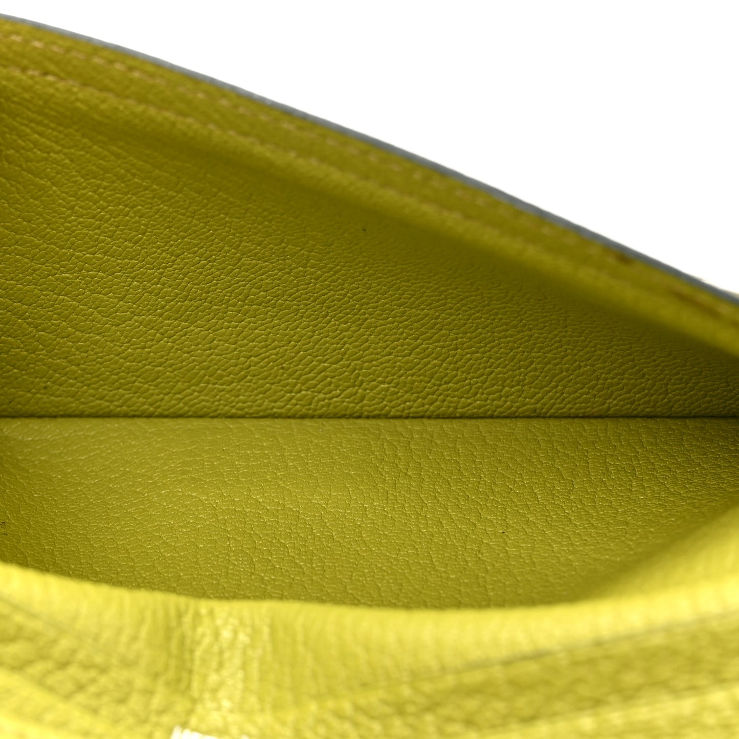 Chevre Mysore Tri-Fold Bearn Wallet Vert Anis
