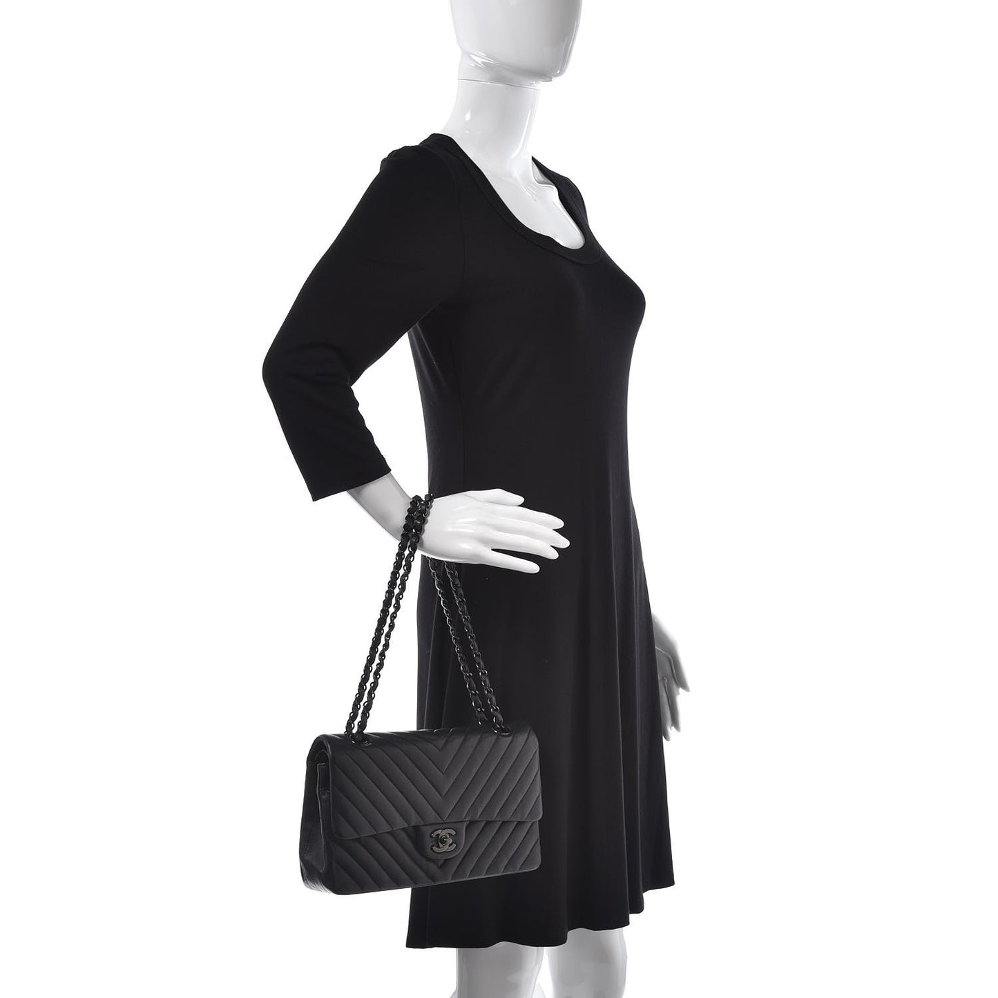 Lambskin Chevron Quilted Medium Double Flap So Black