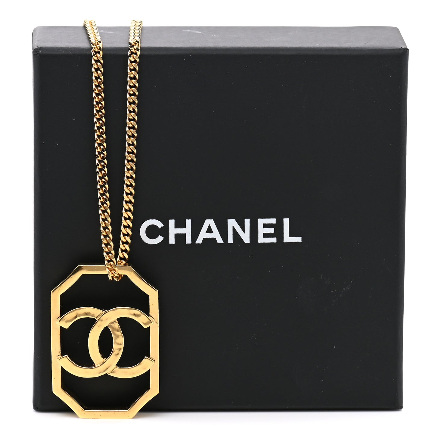 Metal CC Chain Pendant Necklace Gold