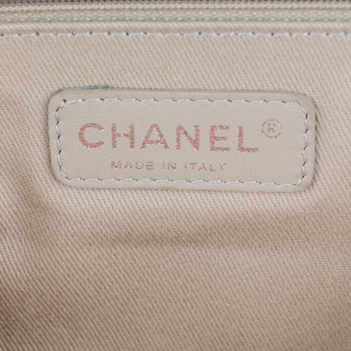 Caviar Quilted Jumbo Easy Flap Beige