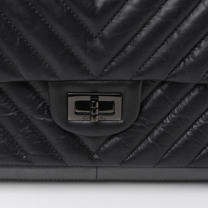 Chanel Aged Calfskin Chevron Quilted 2.55 Reissue 226 So Black 10 of 11