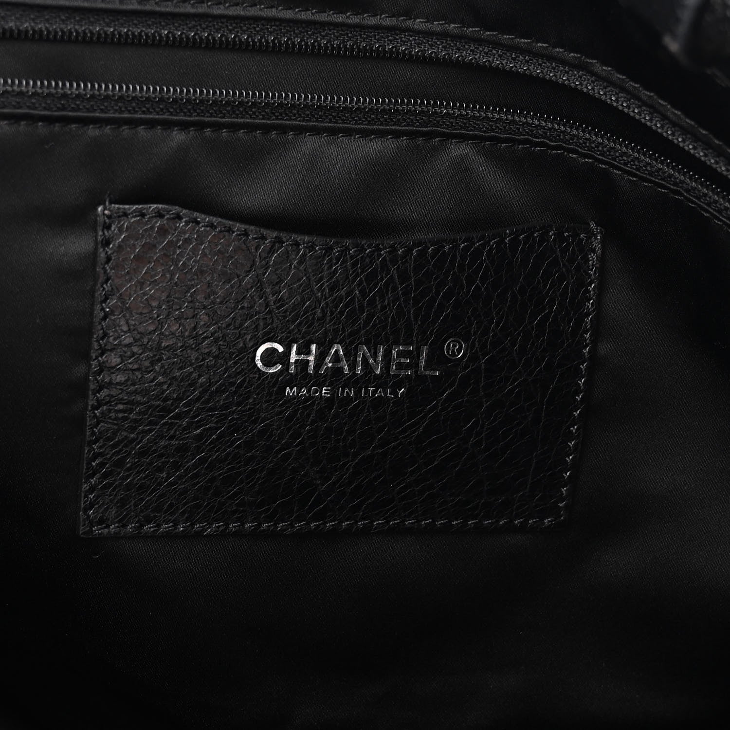 Chanel Glazed Calfskin Large On The Road Tote Black 7 of 12
