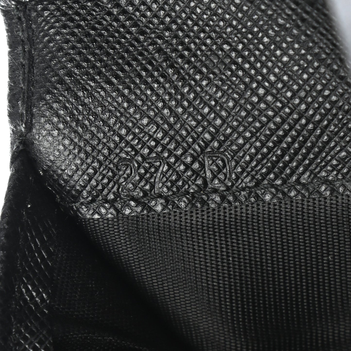 Saffiano Corner Card Holder Black