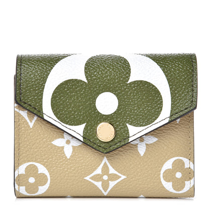 Louis Vuitton Monogram Giant Zoe Wallet Kaki 1 of 7