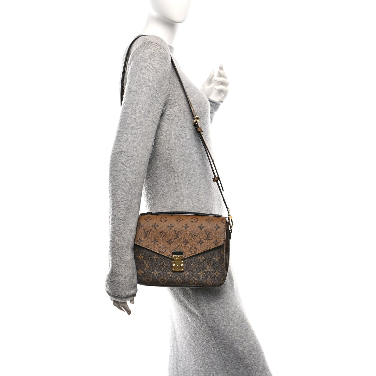 Reverse Monogram Pochette Metis