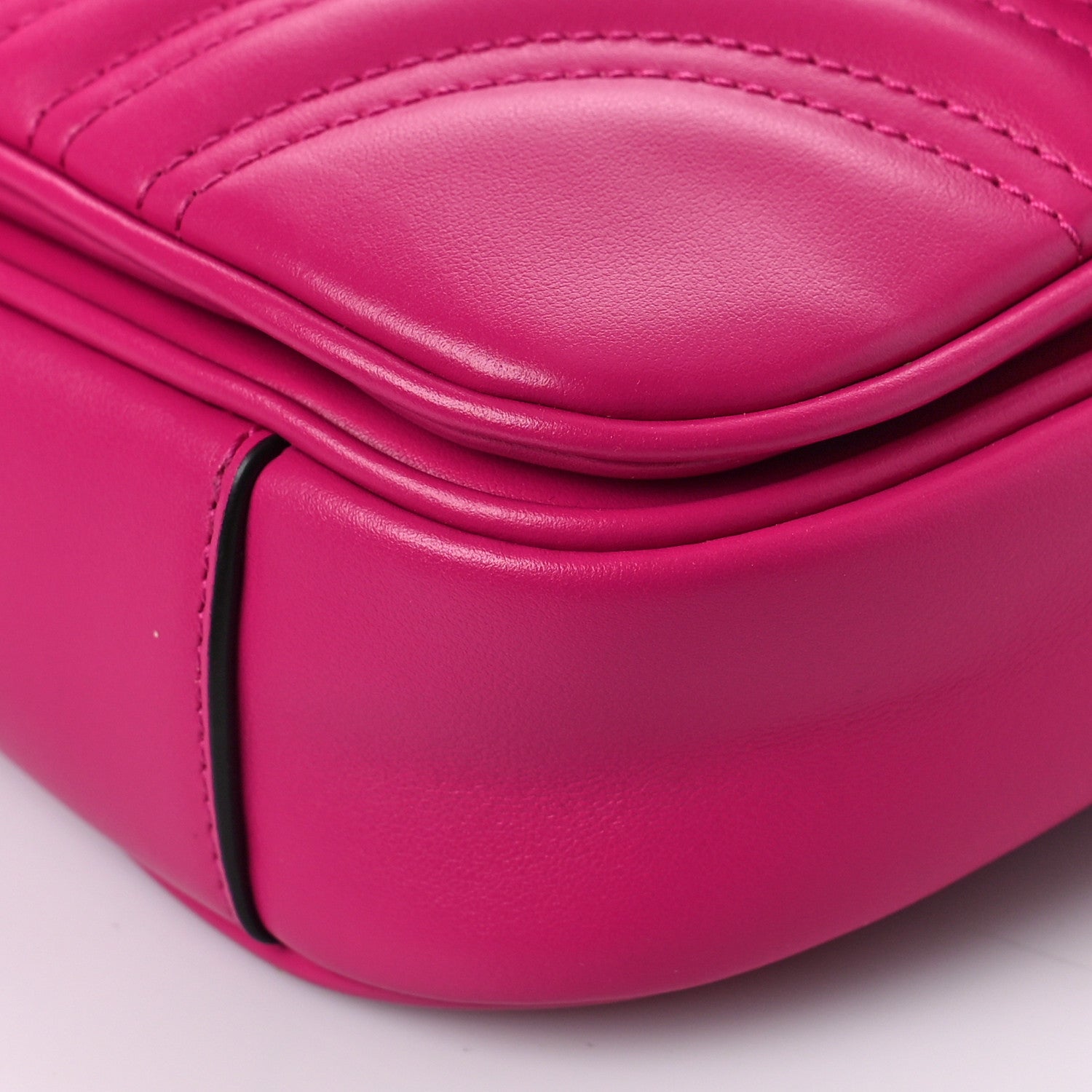 Gucci Calfskin Matelasse Monochrome GG Marmont Crossbody Shoulder Bag Classic Fuxia 12 of 12
