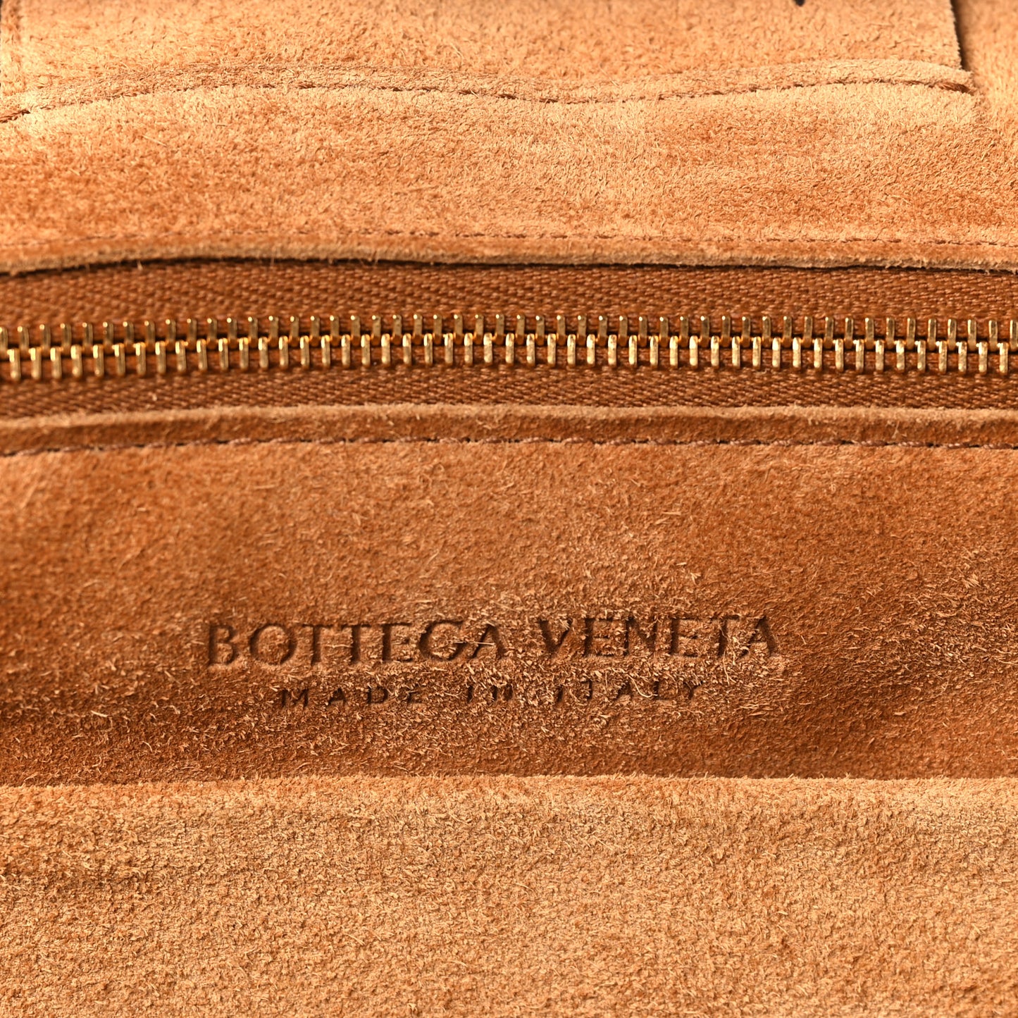 French Calfskin Maxi Intrecciato Arco 33 Wood