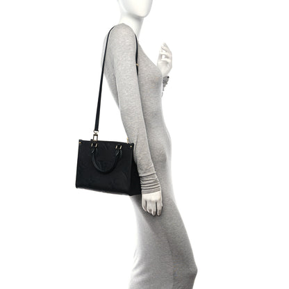 Louis Vuitton Empreinte Monogram Giant Onthego PM Black 2 of 10