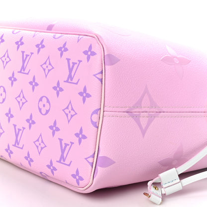 Louis Vuitton Monogram Giant Spring In The City Neverfull MM Sunrise Pastel 9 of 9