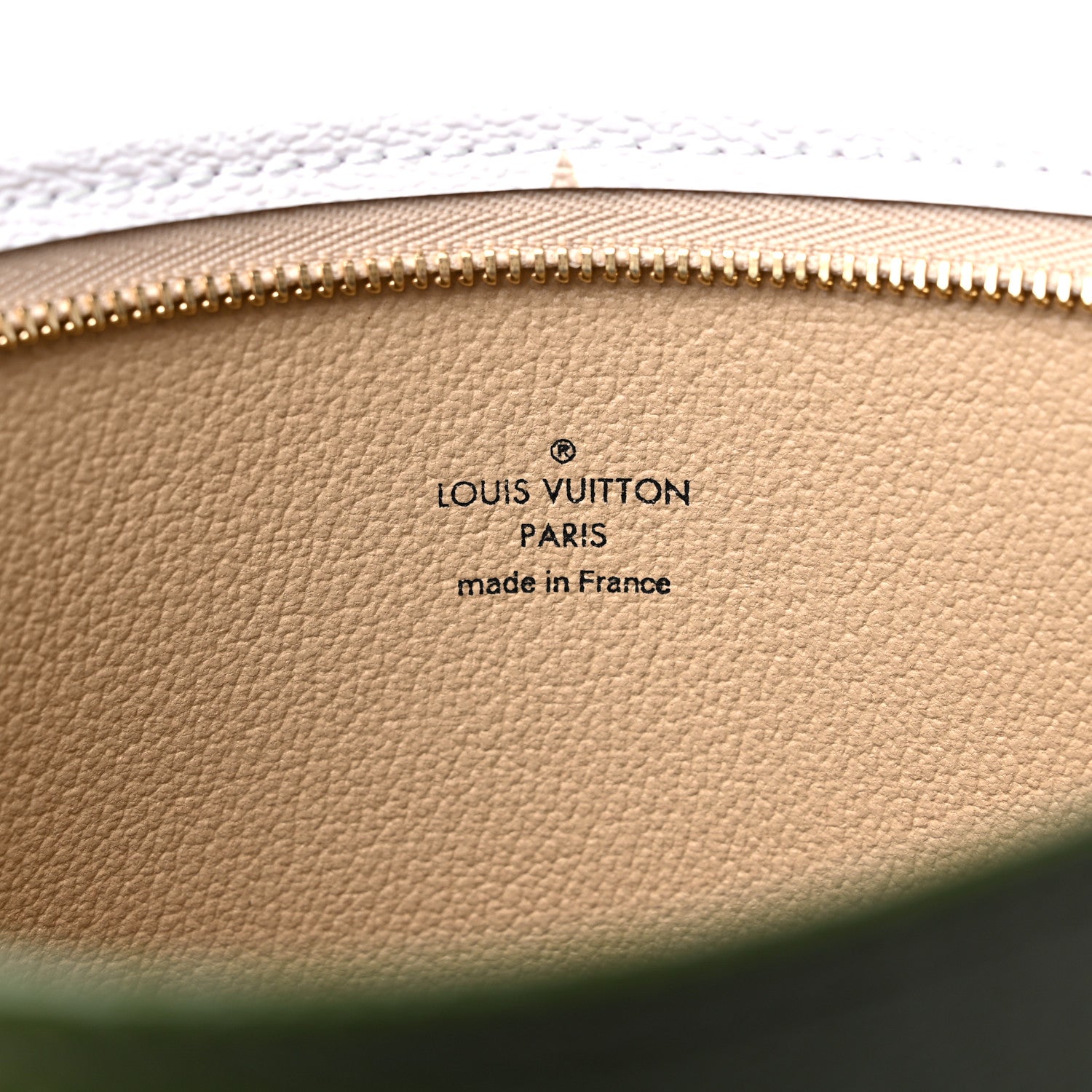 Louis Vuitton Monogram Giant Toiletry Pouch 26 Kaki 5 of 9