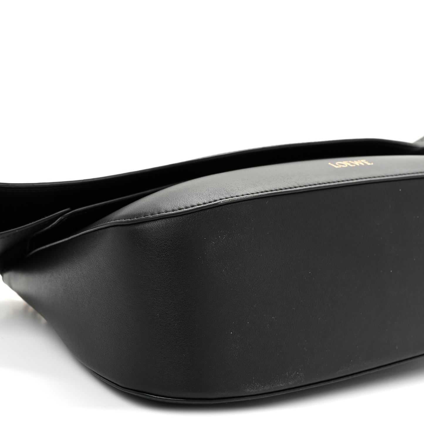 Smooth Calfskin Donut Chain Medium Ola Shoulder Bag Black