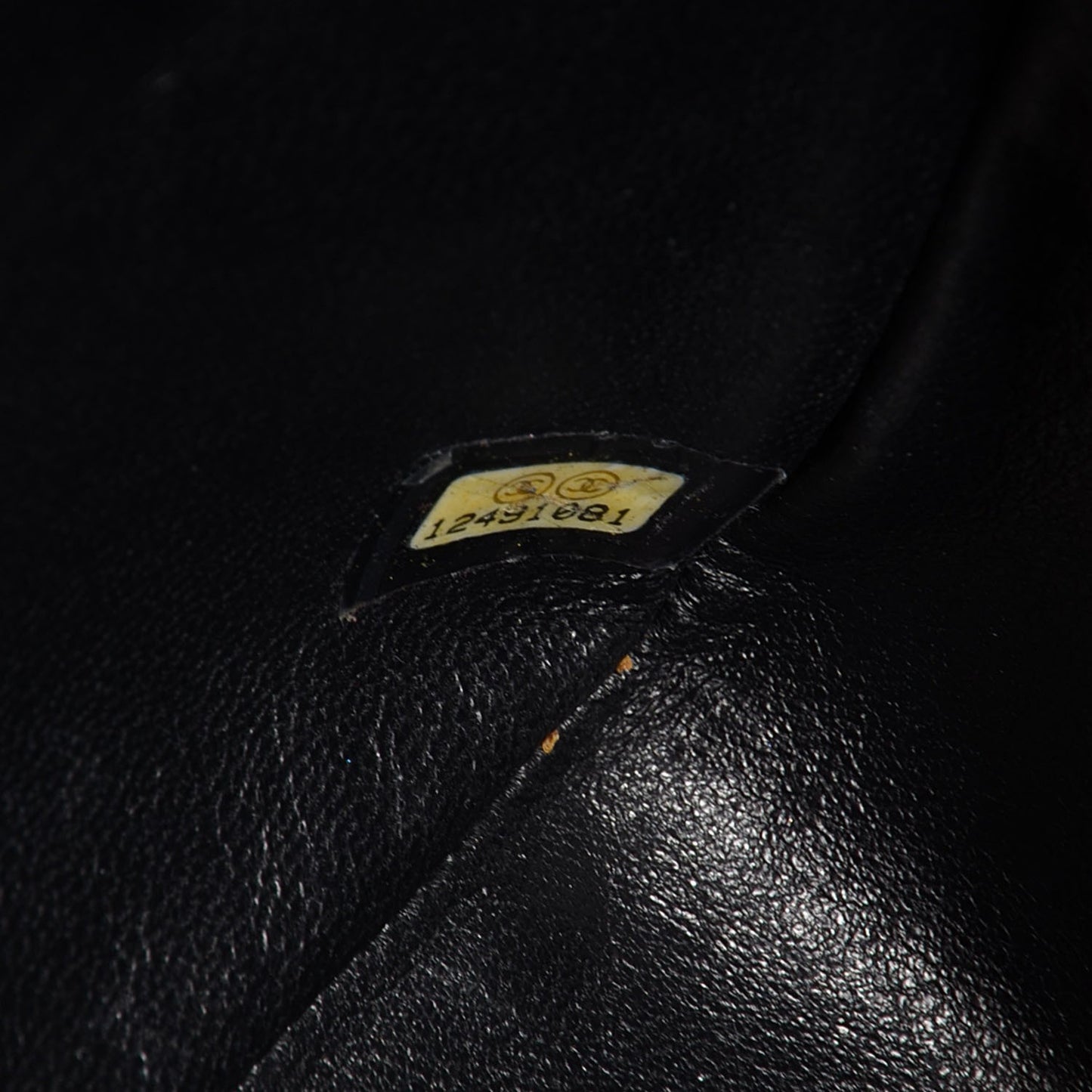 Caviar Quilted Jumbo Single Flap Black