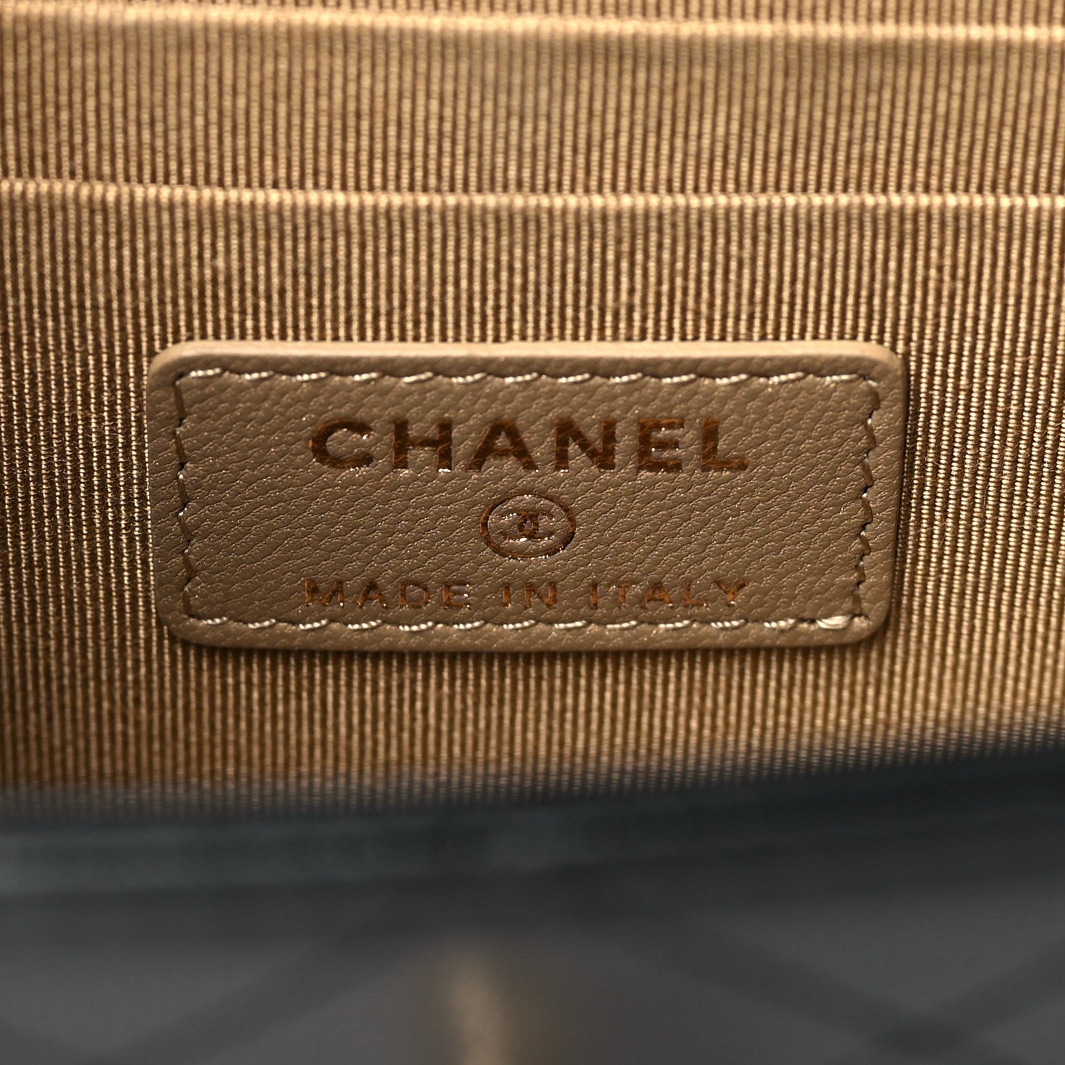 Chanel Goatskin Chic Pearls Clutch On Chain Black 6 of 10