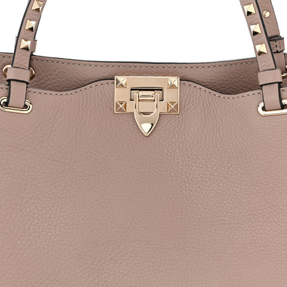 Valentino Garavani Pebbled Calfskin Medium Rockstud Tote Poudre 7 of 9