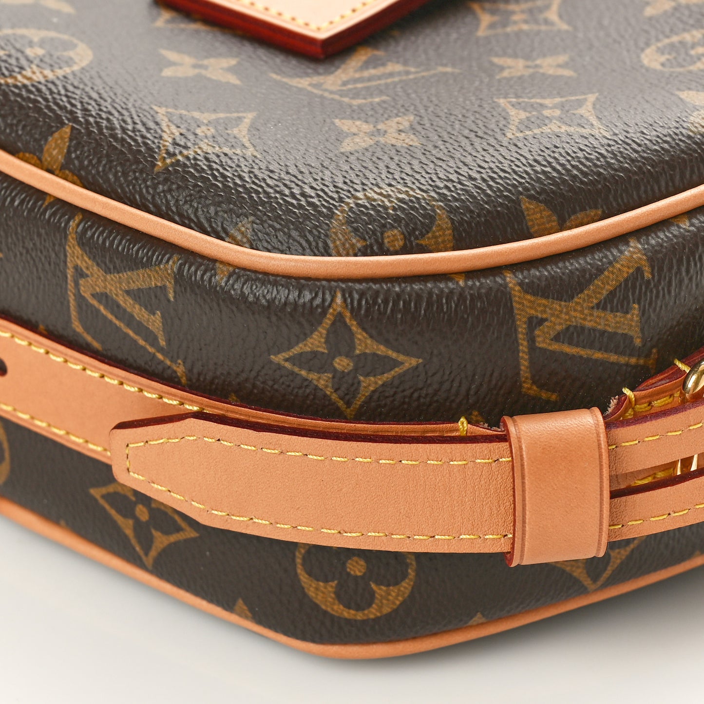 Monogram Boite Chapeau Souple MM
