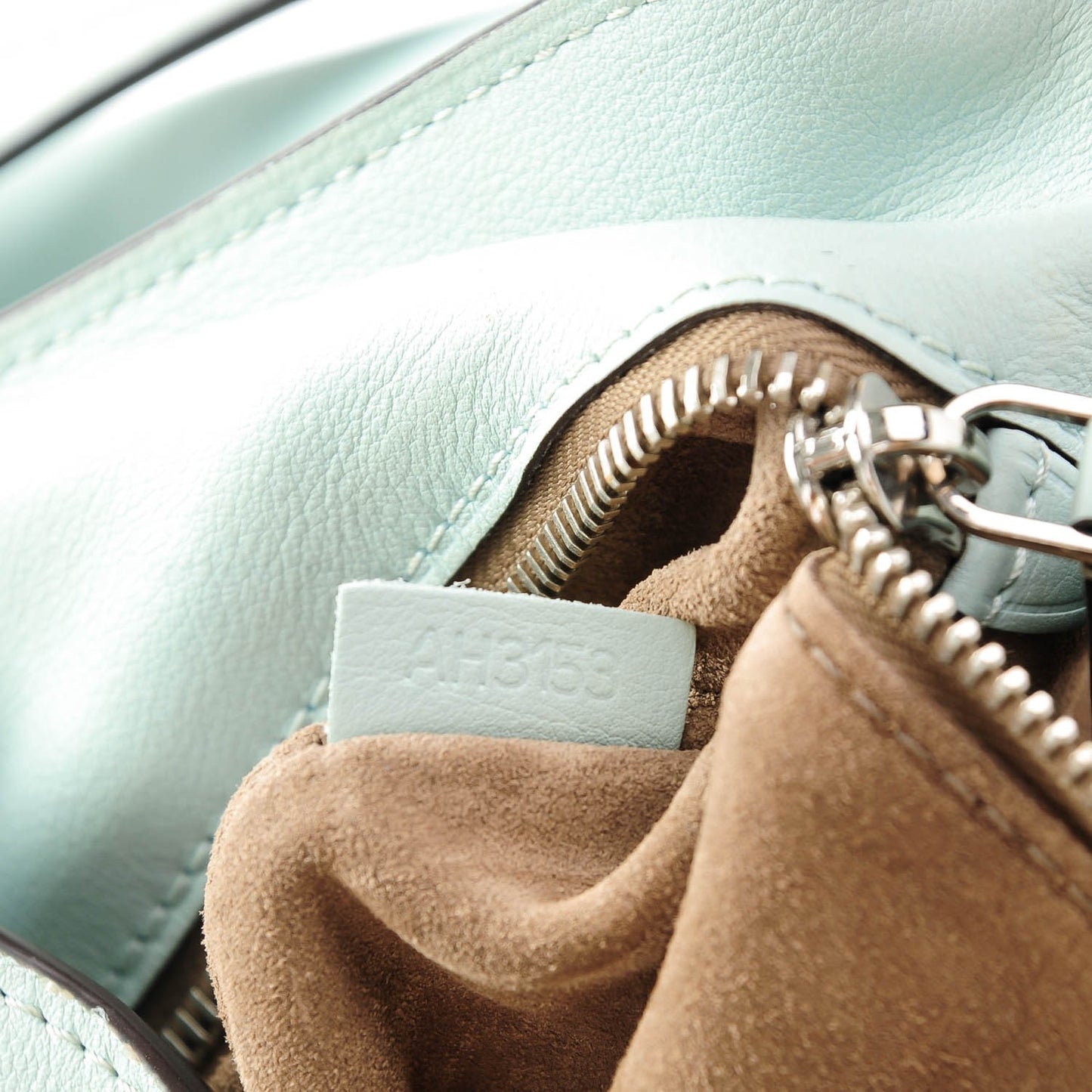 Veau Soie Calfskin Parnassea Bagatelle Hobo Azur