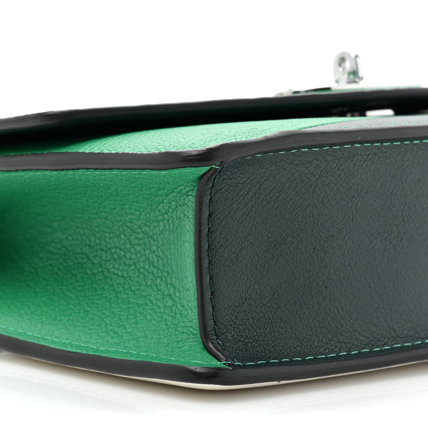 Small Classic Grain Small Colorblock Darley Clutch Lawn White