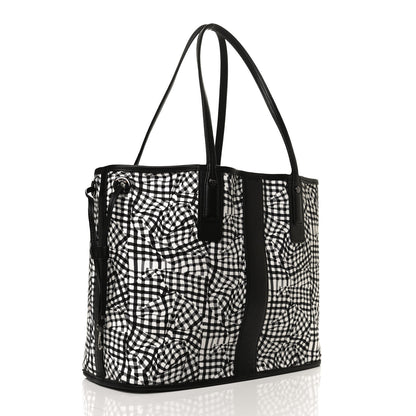 MCM Visetos Medium Liz Reversible Shopper Tote Black 15 of 21