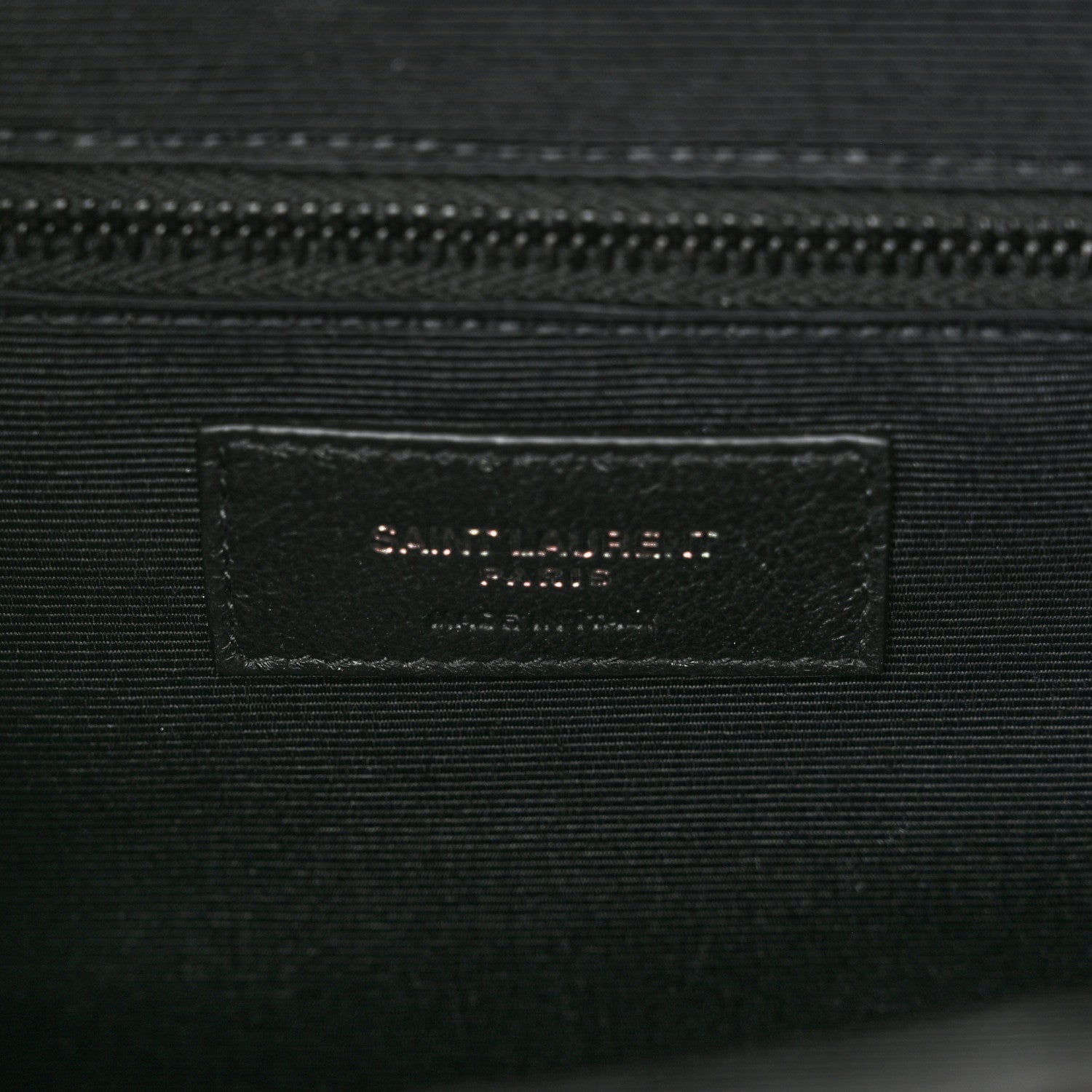 Saint Laurent Grain De Poudre Textured Mixed Matelasse Large Triquilt Monogram Monochrome Satchel Black 6 of 9