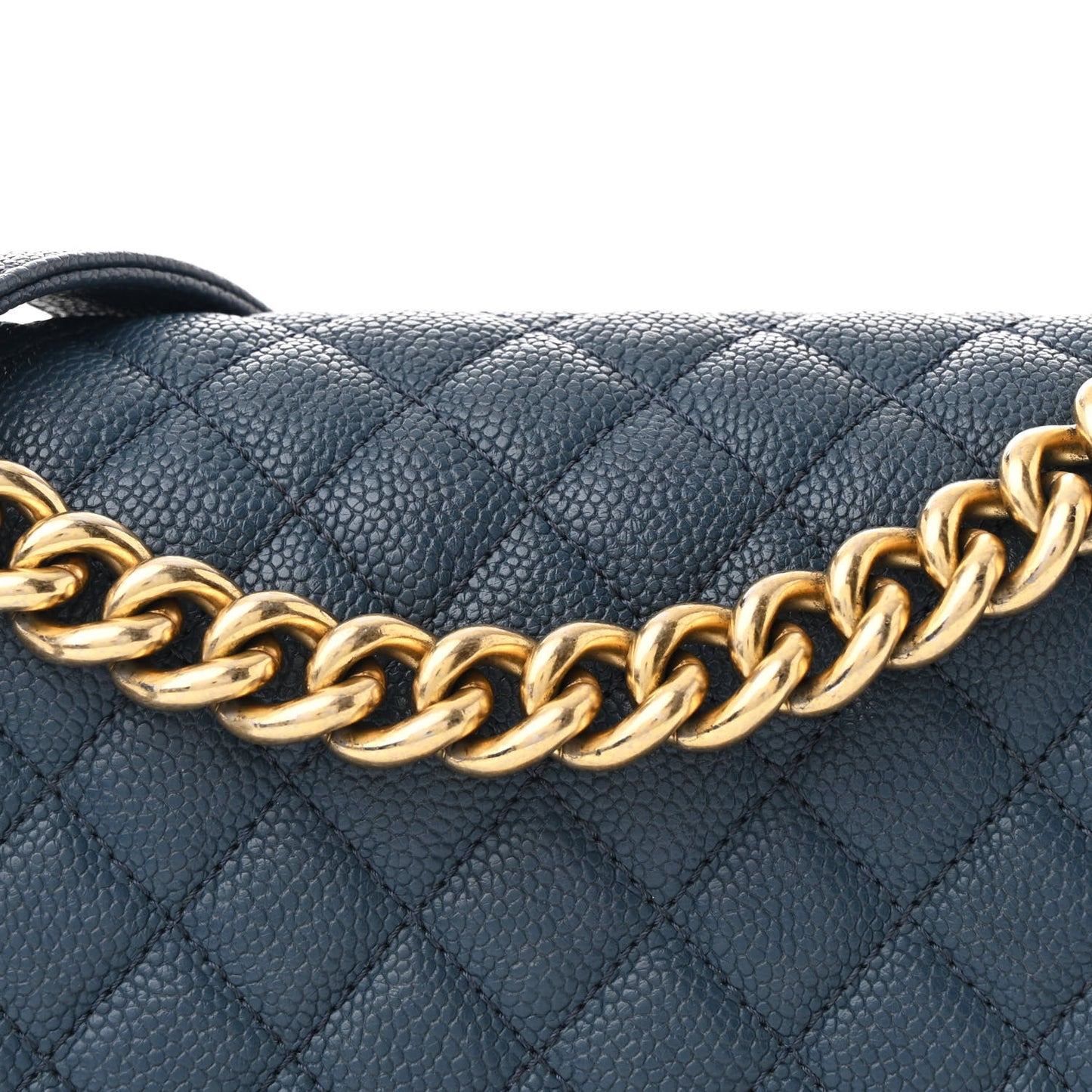 Caviar Quilted Medium Boy Flap Navy