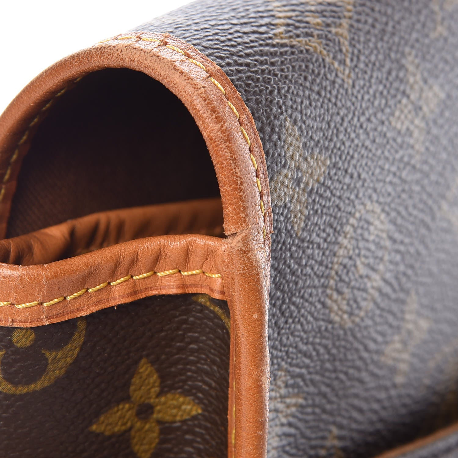 Louis Vuitton Monogram Sac Gibeciere GM 12 of 16