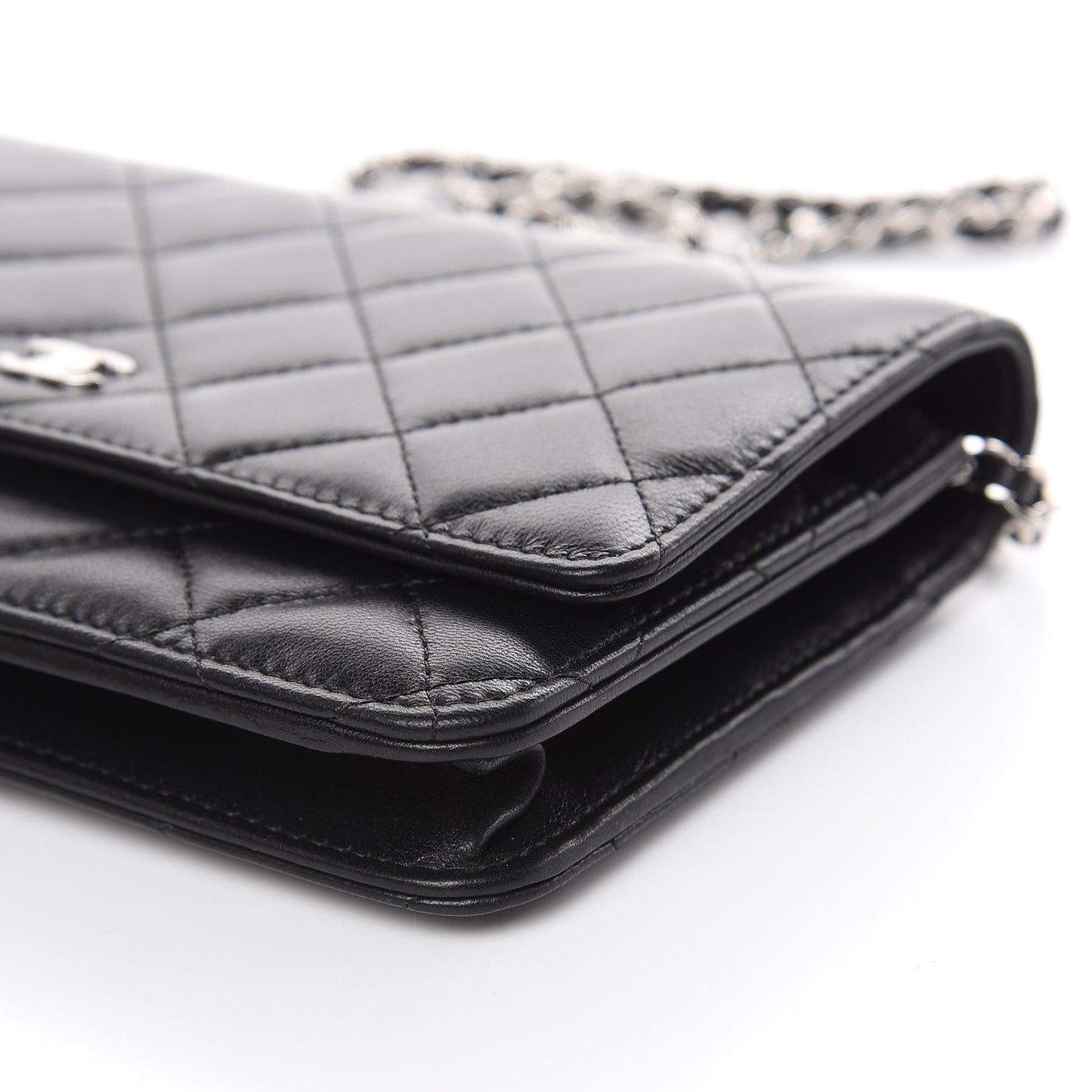 Lambskin Quilted Wallet On Chain WOC Black