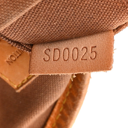 Louis Vuitton Monogram Batignolles 7 of 11