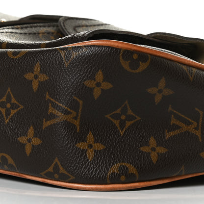 Louis Vuitton Monogram Hudson GM 10 of 15