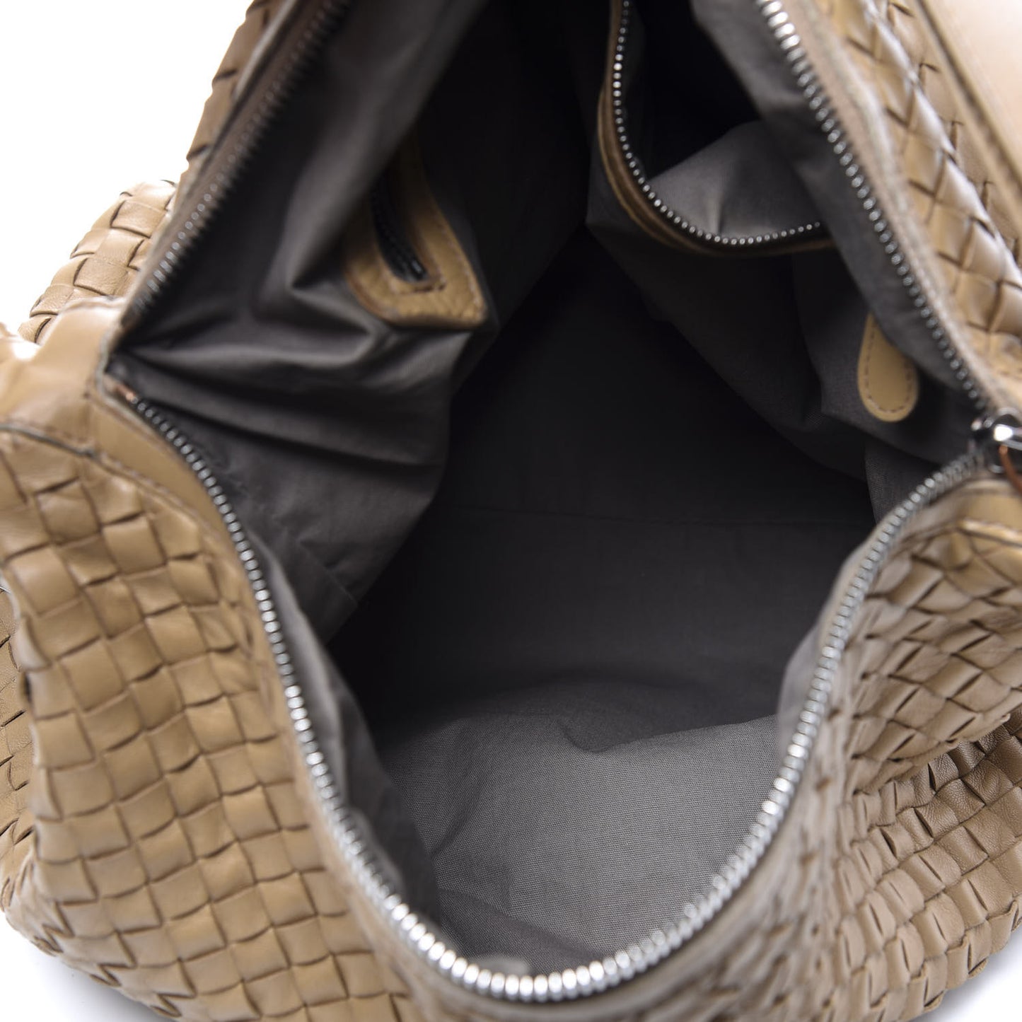 Nappa Intrecciato Hobo Noce