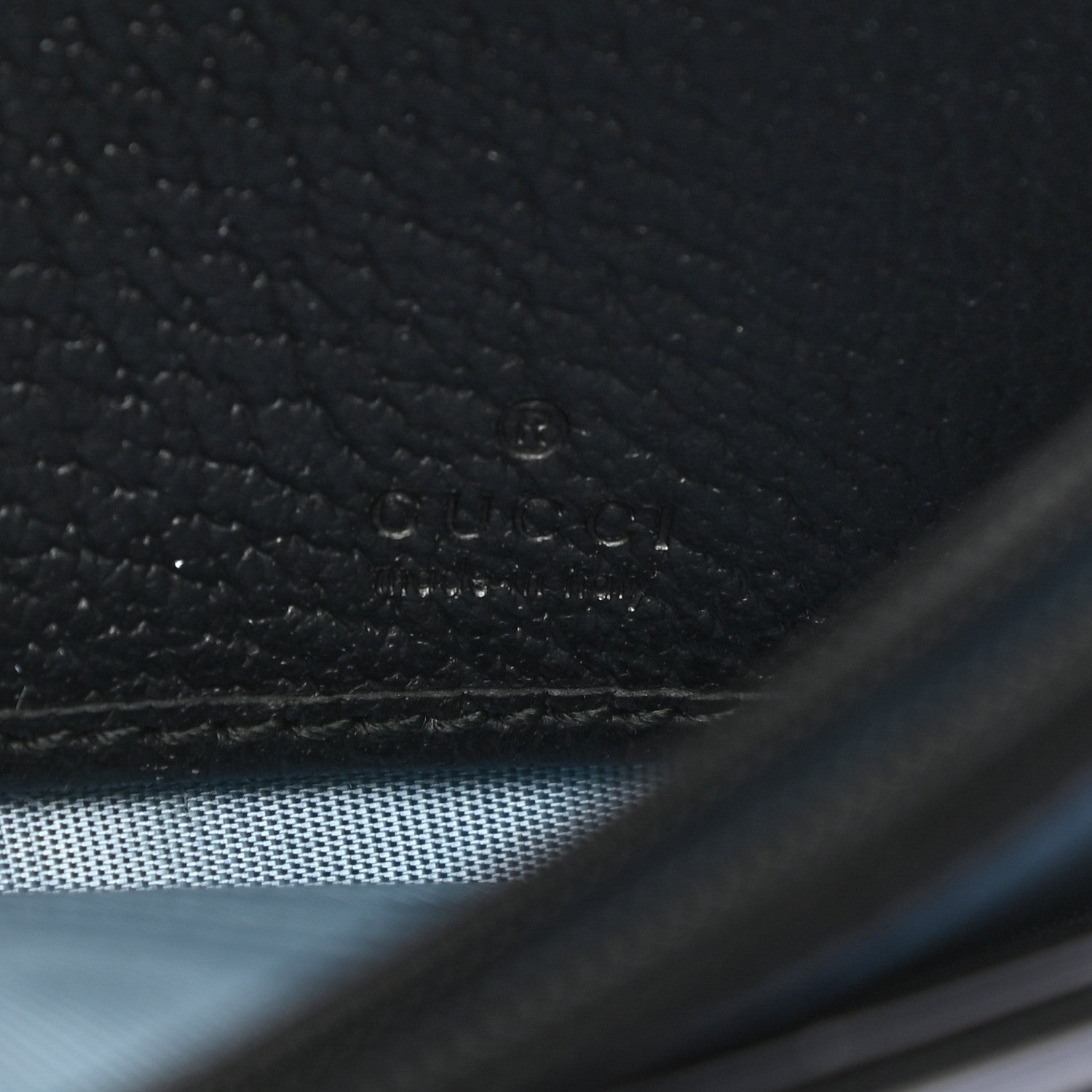 Gucci Grained Calfskin Bee Star Continental Chain Wallet Black 6 of 8