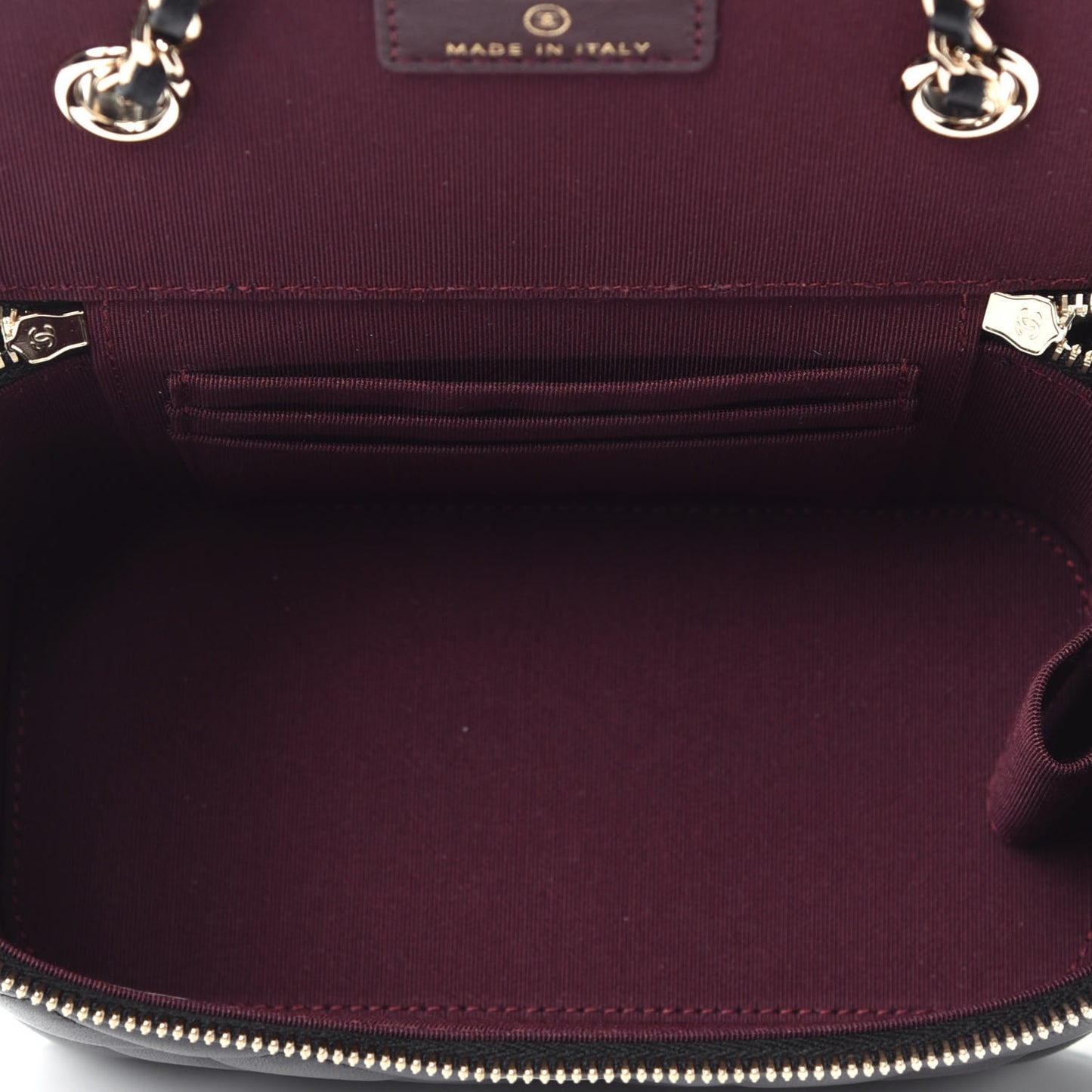 Lambskin Quilted Small Vanity Case With Chain Black