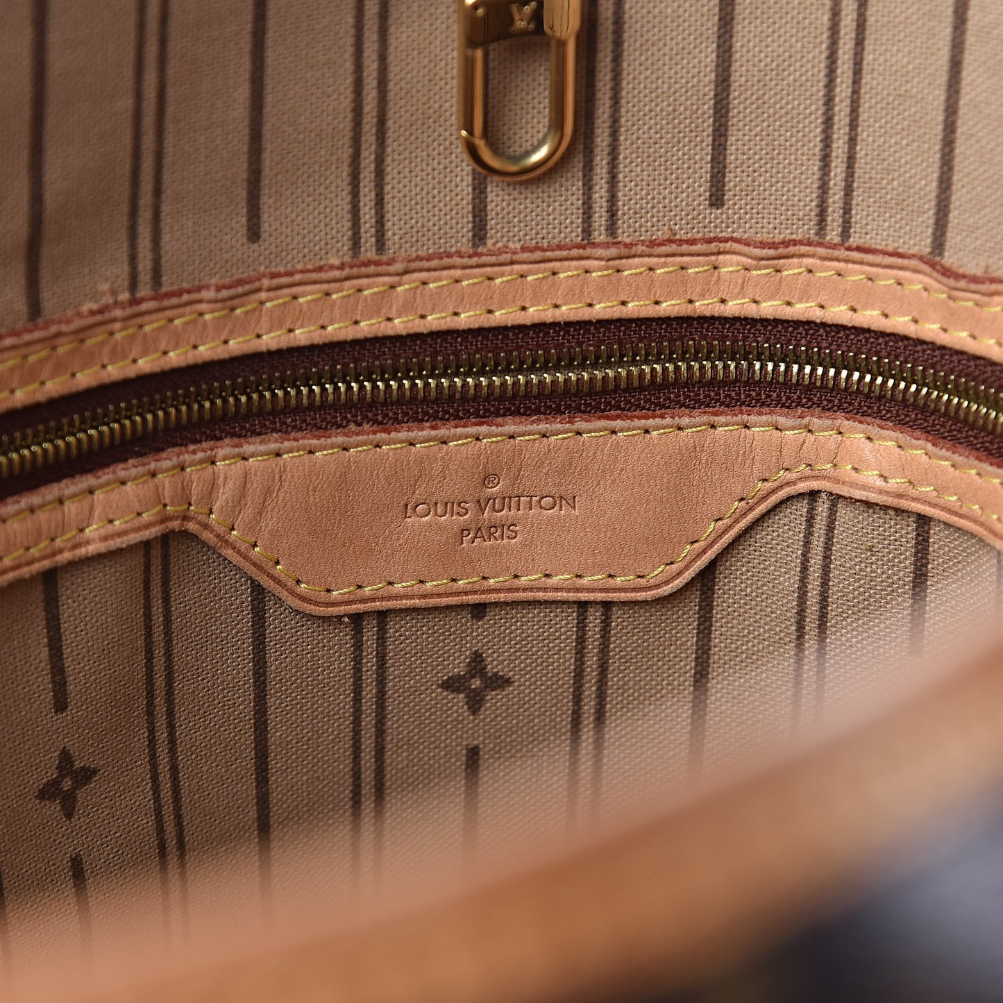 Monogram Delightful GM