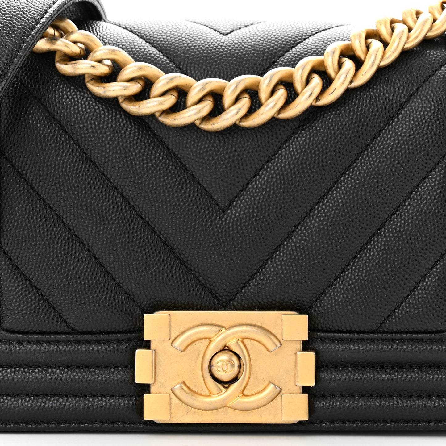 Caviar Chevron Quilted Small Boy Flap Black