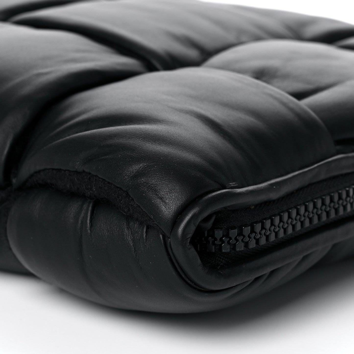 Calfskin Maxi Intrecciato Puffy Laptop Pouch Black