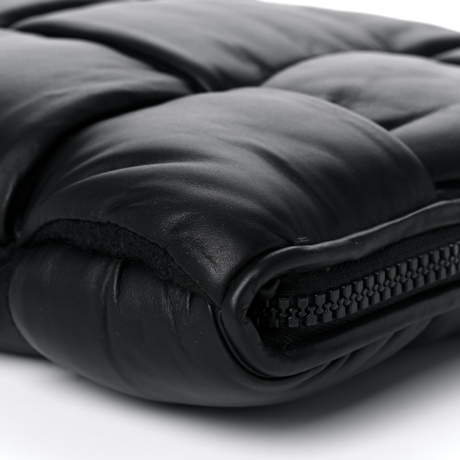 Bottega Veneta Calfskin Maxi Intrecciato Puffy Laptop Pouch Black 9 of 9