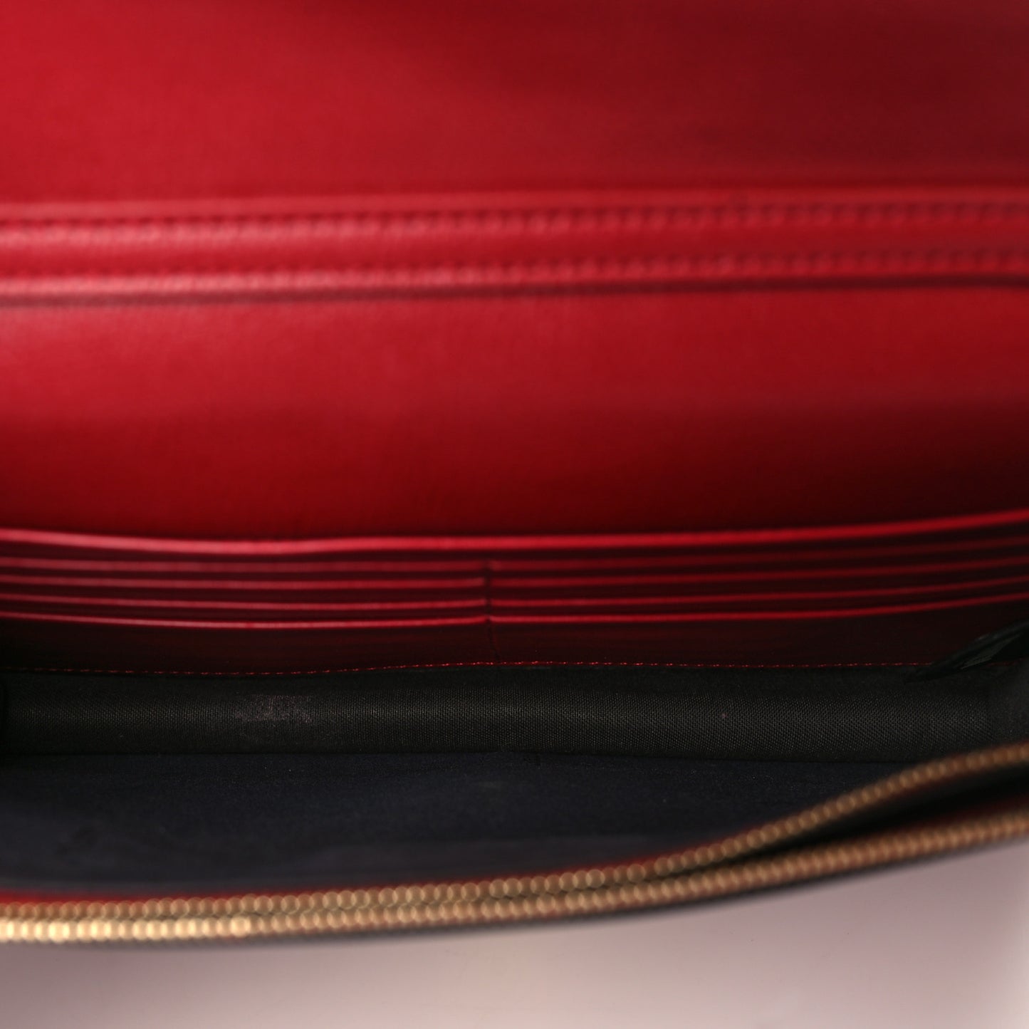 Vitello Cruise F is Fendi FF 1974 Embossed Medium Envelope Wallet On Chain Fragola Maya Black