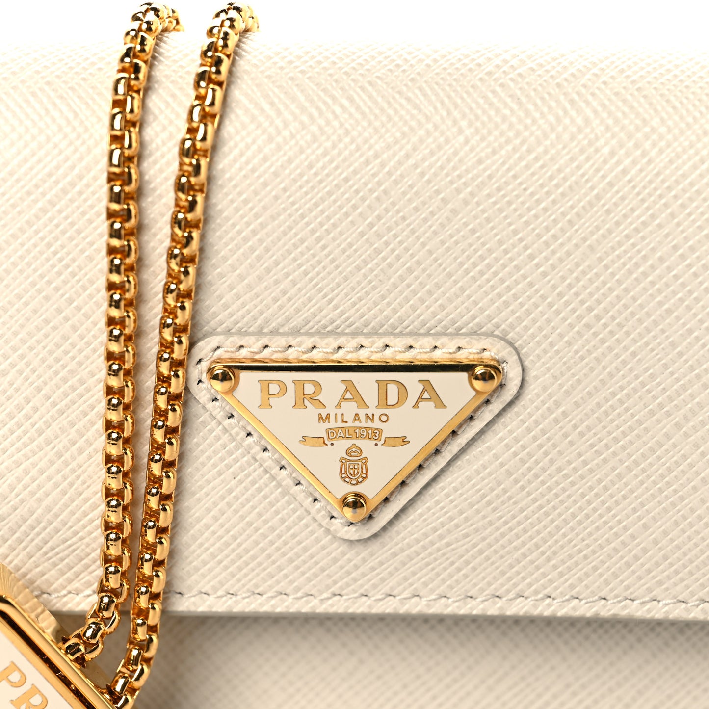 Saffiano Card Holder With Chain Talco