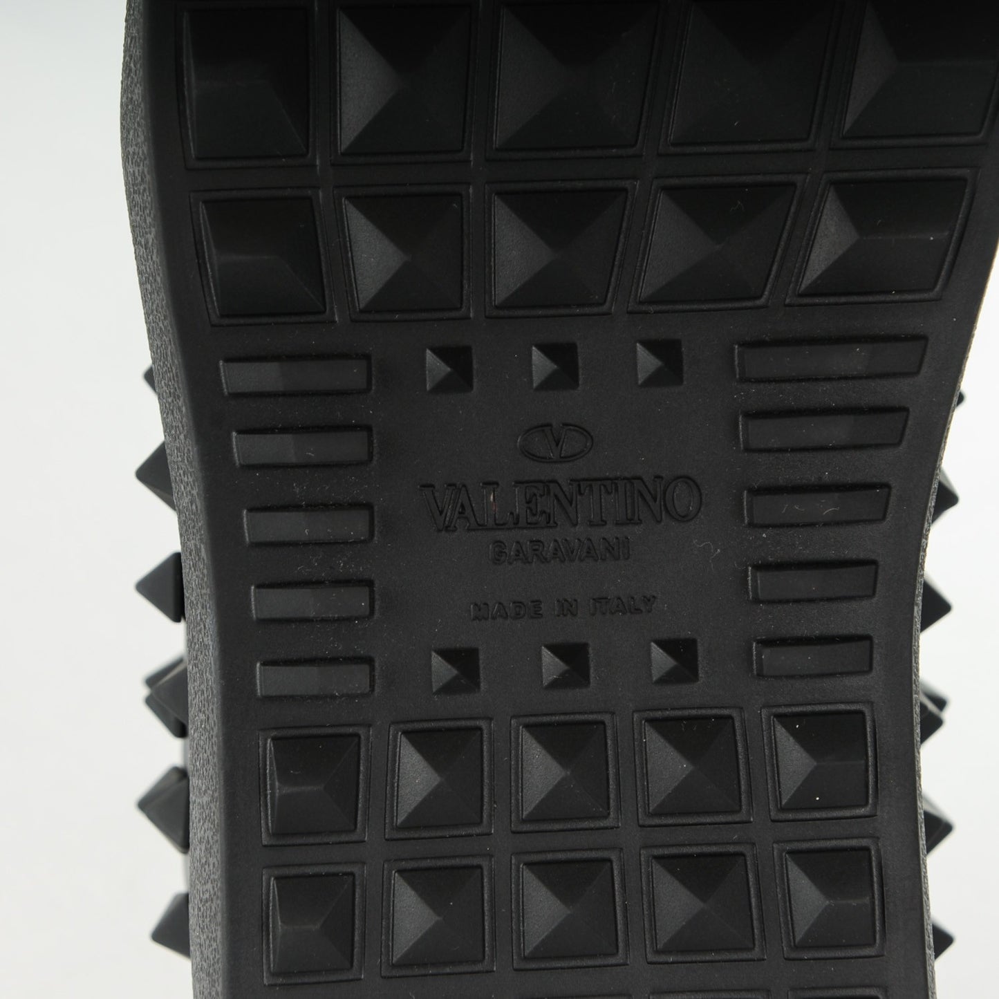 Calfskin Rockstud Sneakers 37 Black