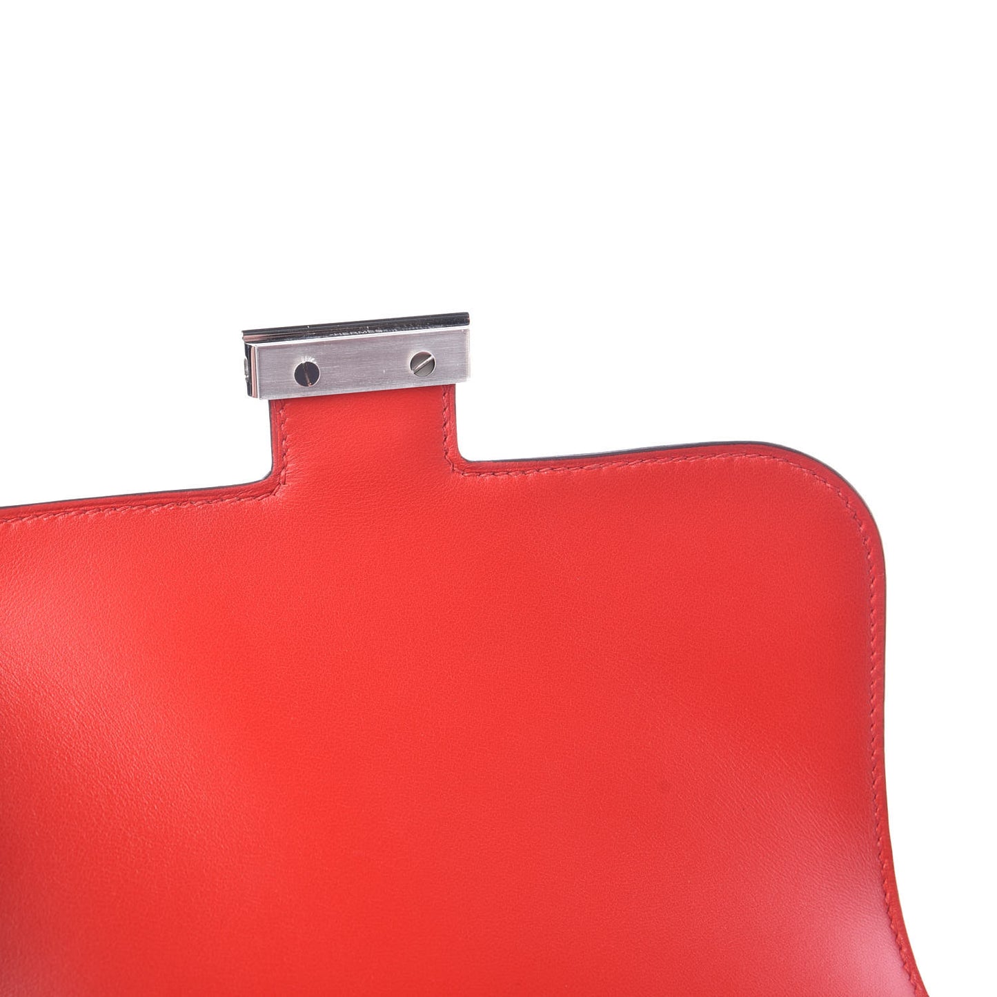 Epsom Constance 18 Rouge de Coeur