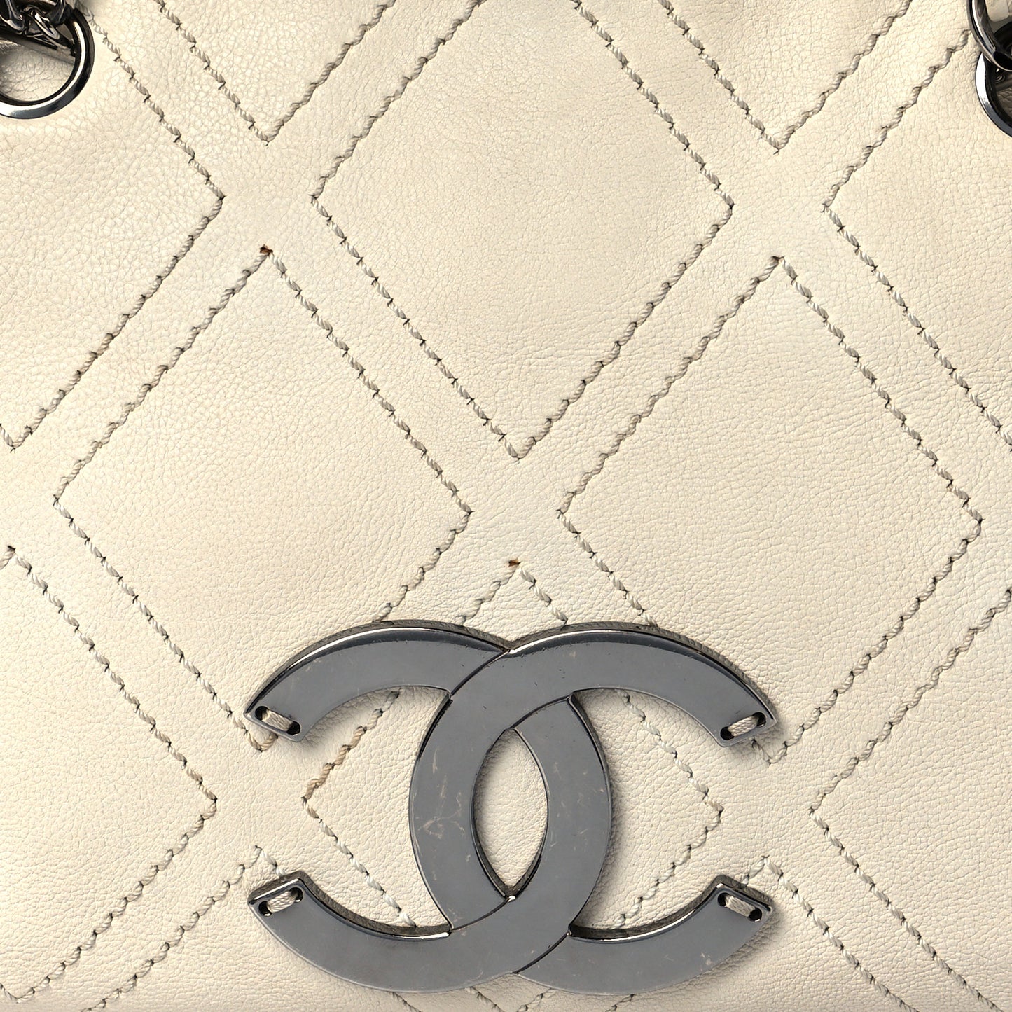 Calfskin Small Diamond Stitch Tote White