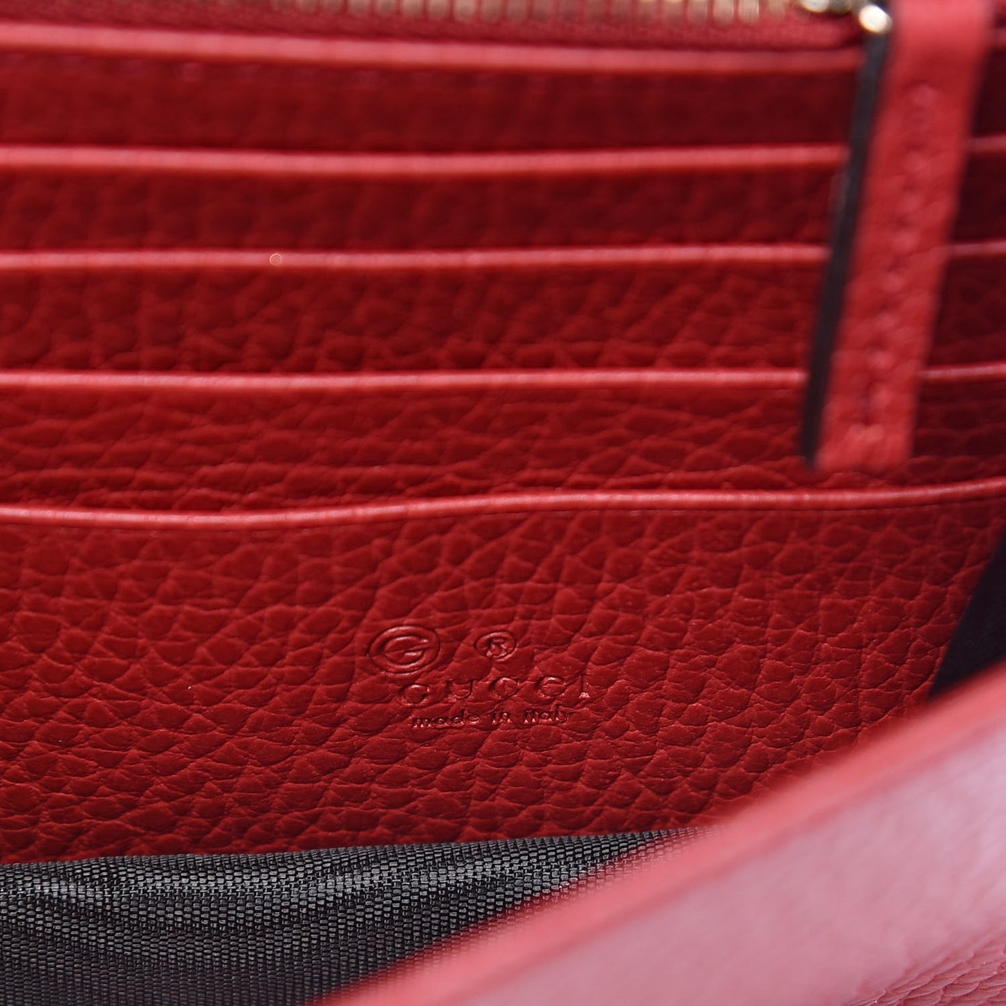 Dollar Calfskin Interlocking G Chain Wallet Red